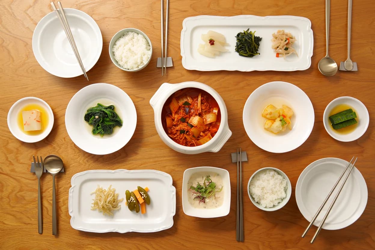 명절 그릇 추천 & 상차림 가이드: 설날·추석 준비 총정리